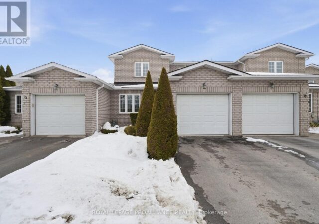 17 PINEGROVE COURT, Belleville