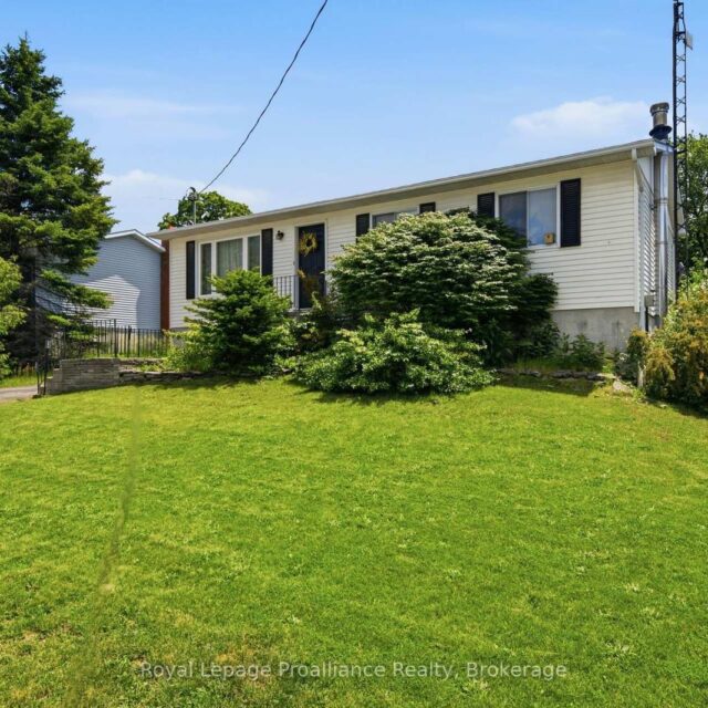 429 COUNTY RD 19 ROAD, Prince Edward County